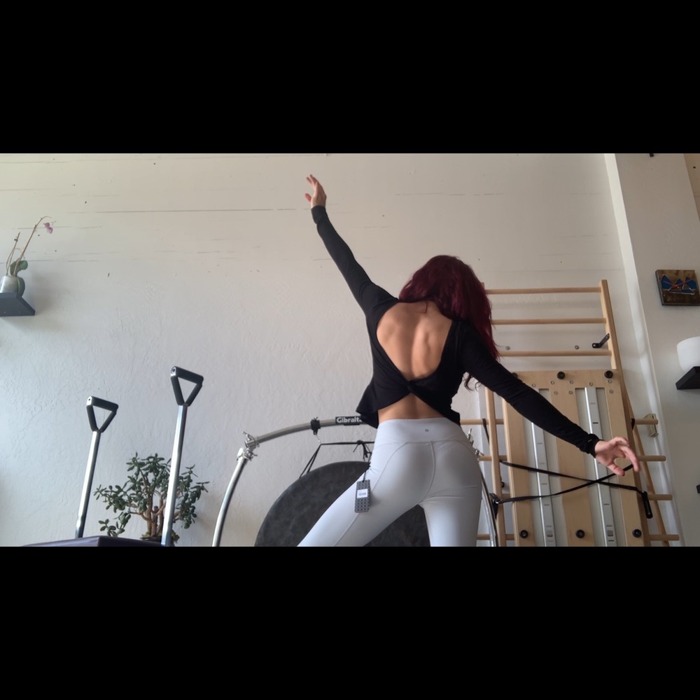 Almost backless twist top
